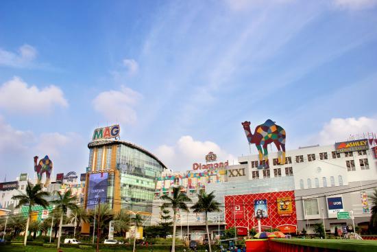 Mall Artha Gading